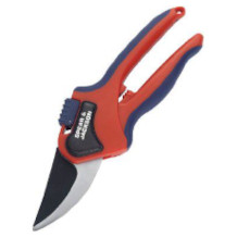 Spear & Jackson pruner