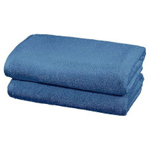 Amazon Basics towel