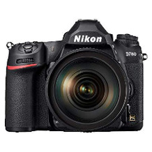 Nikon D780