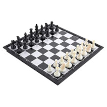 Peradix chess set
