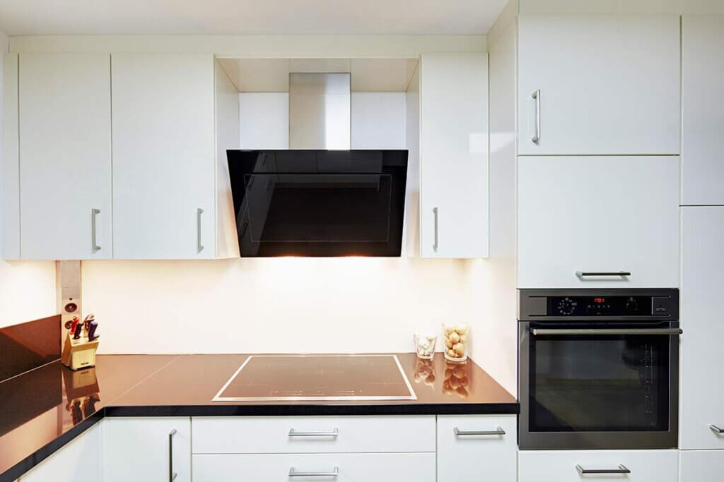 Built-in ovens blend seamlessly into the overall look of the kitchen.