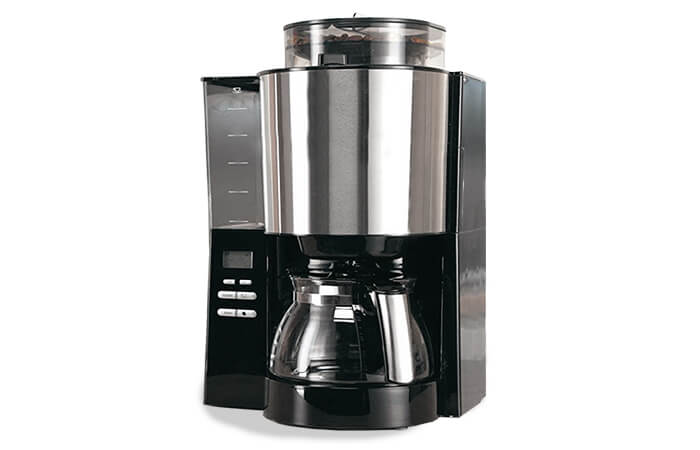 coffee machine with grinder