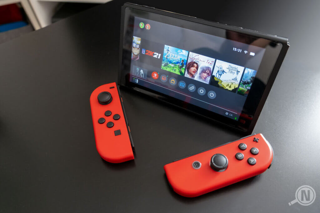 Switch in tabletop mode
