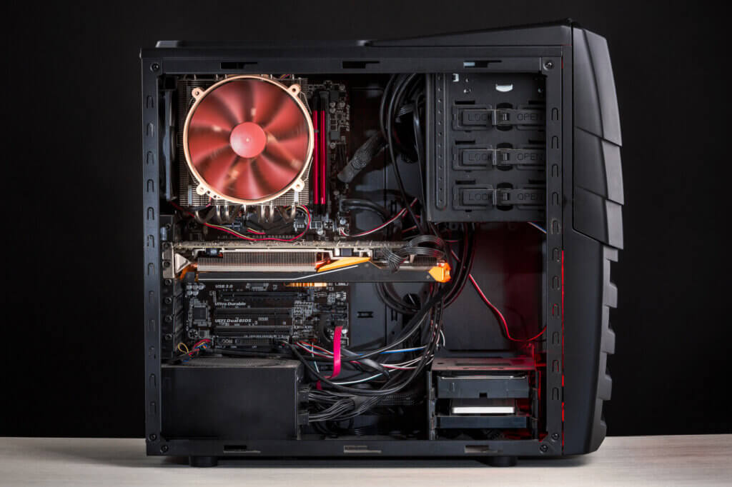 The housing of a gaming computer must be able to accommodate all components safely.

