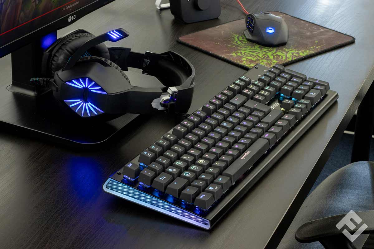 Gaming equipment including a keyboard