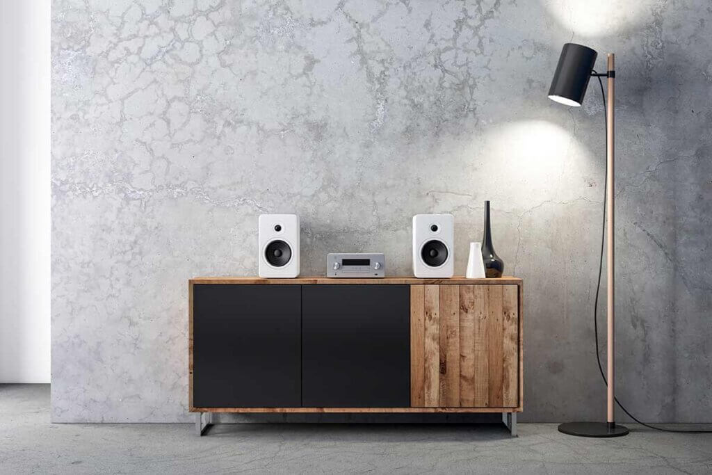  Amplifier in a grey living room