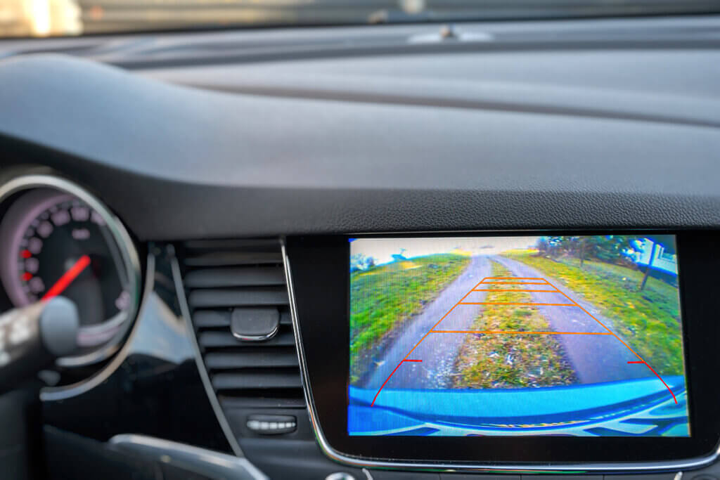 built-in rear view camera in the dashboard