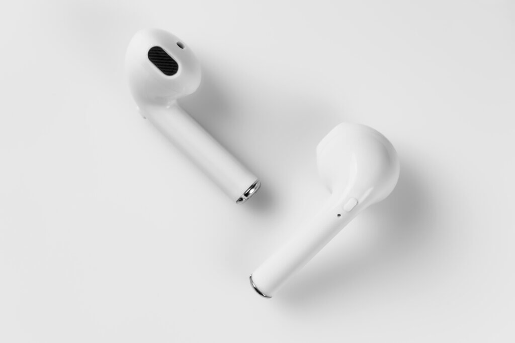 in ear wireless headphones